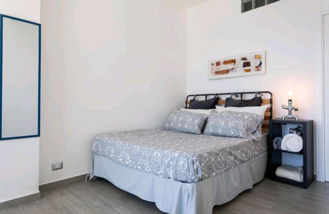 Villa'S Apartment On The Beach, Swimming Pool A/C Palerme Extérieur photo