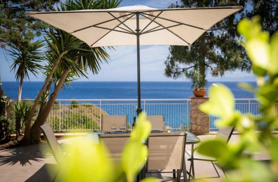Villa'S Apartment On The Beach, Swimming Pool A/C Palerme Extérieur photo